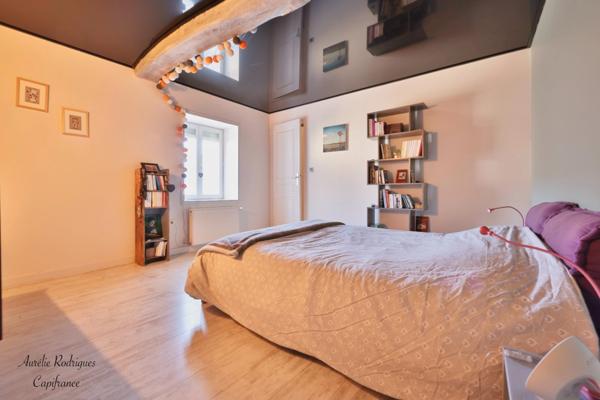 Maison à vendre 6 pièces (01)