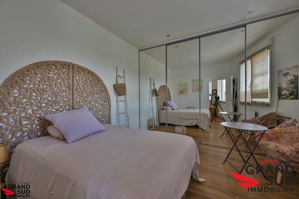 Appartement duplex T5 avec terrasse et garage