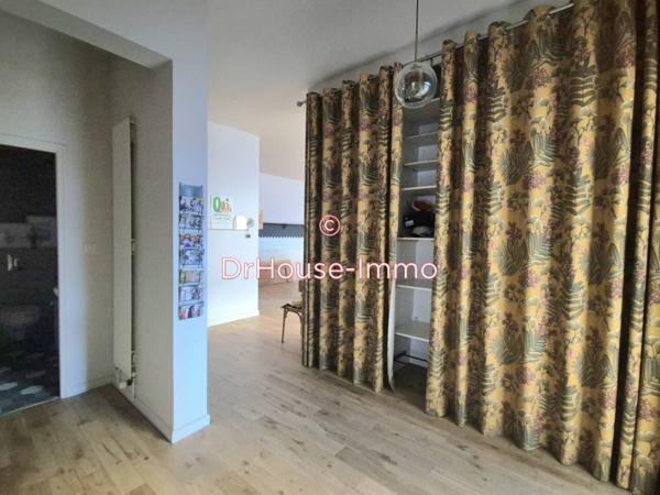 Immeuble à vendre 11 pièces de 360 m²