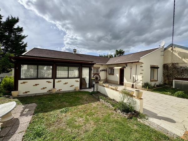 Vente                                                      Maison
                        
                     3 pièces                      94 m2                     à Belle-Église