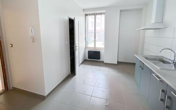 Appartement à louer    2 pièces • 24,51 m2 Roanne