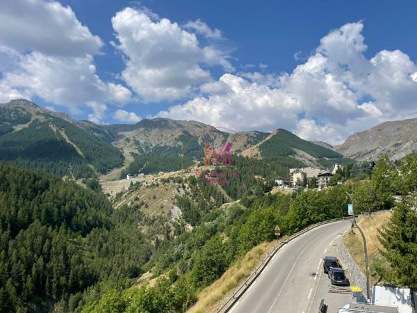 Appartement à AURON (06660)