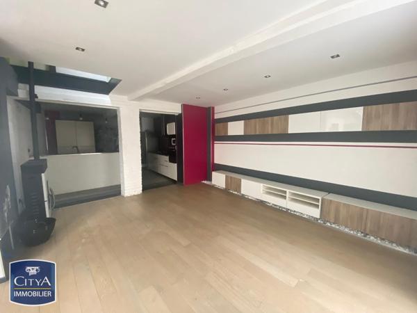 Appartement à louer 3 pièces 85m²