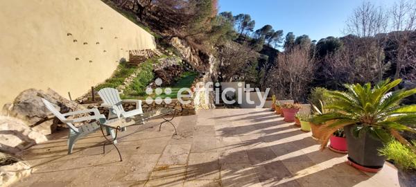 Maison 5 pièces - 130 m² Exclusivité efficity