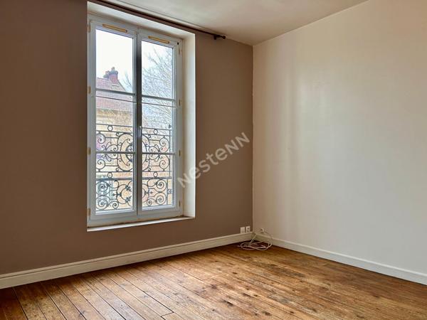 Appartement à Marines 2 pièces proche centre ville