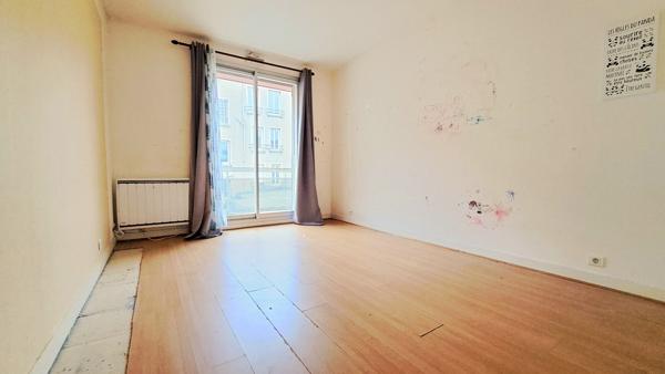 Appartement T3 - 2 chambres - 84 m2 -
