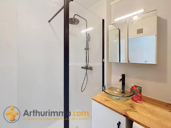 Location                                                      Appartement
                        
                     3 pièces                      65 m2                     à Reims