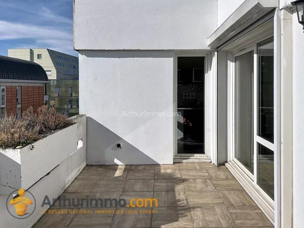 Location                                                      Appartement
                        
                     3 pièces                      65 m2                     à Reims