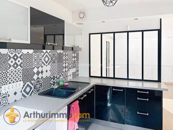 Location                                                      Appartement
                        
                     3 pièces                      65 m2                     à Reims
