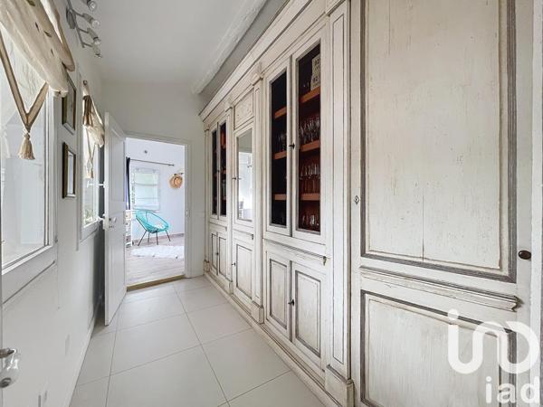 Maison à vendre 9 pièces 204 m² Roquebrune-sur-Argens