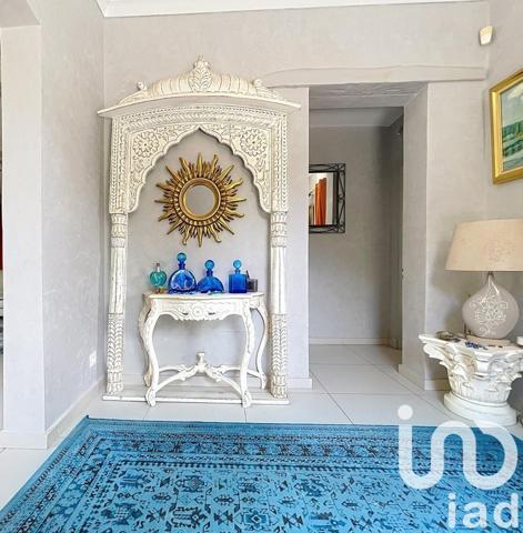 Maison à vendre 9 pièces 204 m² Roquebrune-sur-Argens