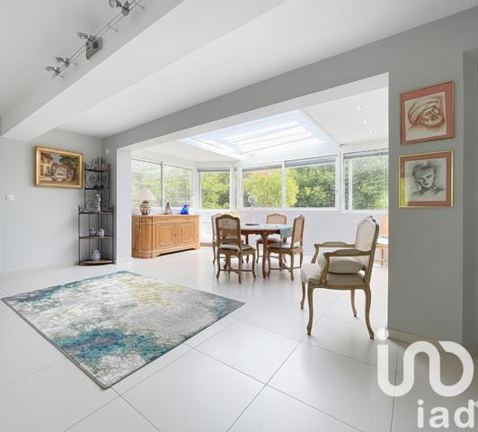 Maison à vendre 9 pièces 204 m² Roquebrune-sur-Argens
