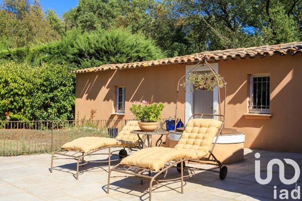 Maison à vendre 9 pièces 204 m² Roquebrune-sur-Argens