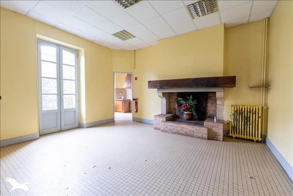 Maison à vendre |  Roquefort |  9 pièces | 367 m²