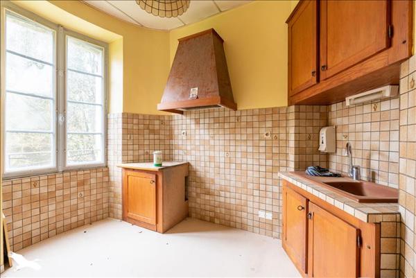 Maison à vendre |  Roquefort |  9 pièces | 367 m²