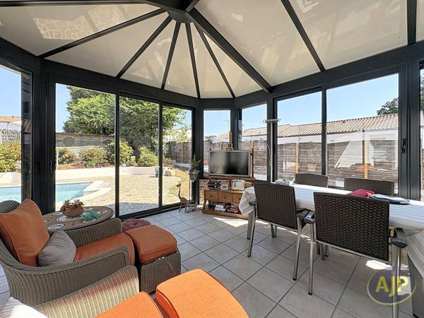 Maison à vendre Challans - 5 pièces, 135m² avec 3 chambre(s) à 364 900€ - AJP Immobilier Challans