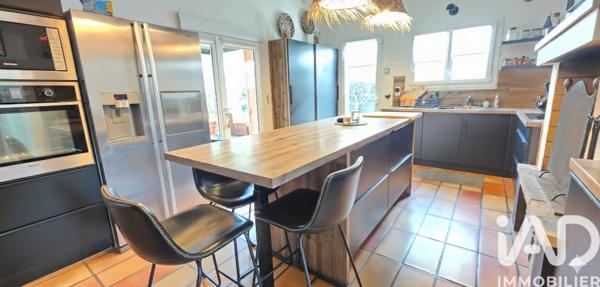 Maison à vendre 6 pièces 179 m² Arvert