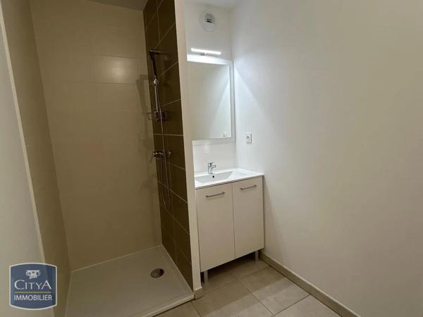 Appartement à louer 2 pièces 47.61m²