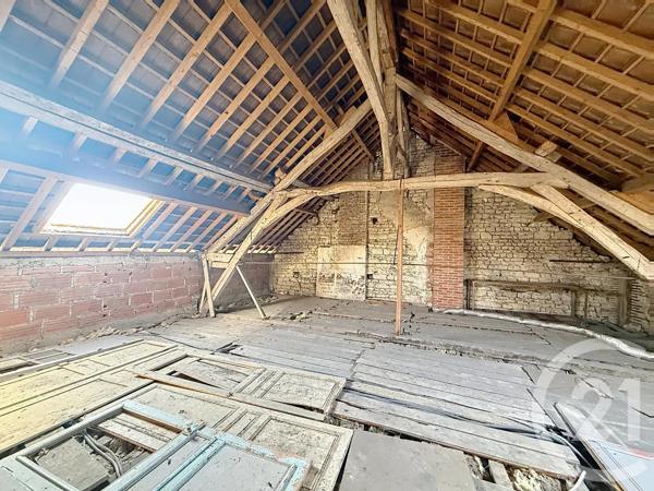 Maison à vendre  5 pièces - 143 m 2   ST PARRES AUX TERTRES  - 10
