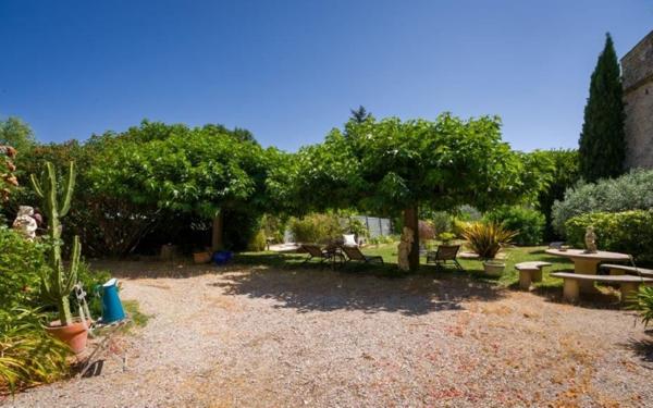 Maison à vendre    5 pièces • 132 m2 Forcalquier