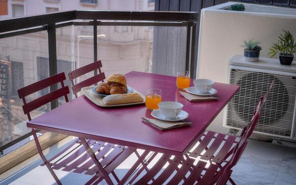 Appartement à vendre    2 pièces •  Cannes