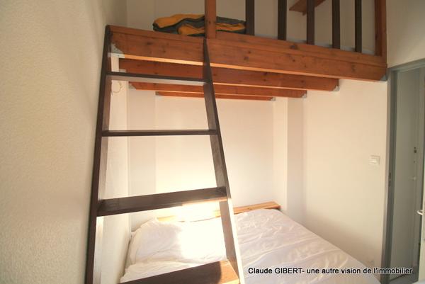 Frontignan (34110) Maison de plage T3 en R+1 avec jardin et place de stationnement à 30 mètres de la Mer à Frontignan-plage.