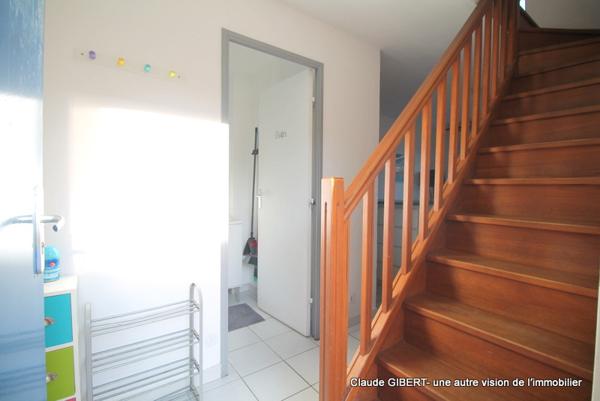 Frontignan (34110) Maison de plage T3 en R+1 avec jardin et place de stationnement à 30 mètres de la Mer à Frontignan-plage.