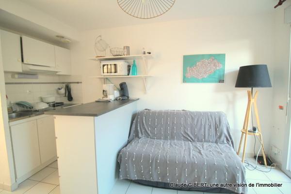 Frontignan (34110) Maison de plage T3 en R+1 avec jardin et place de stationnement à 30 mètres de la Mer à Frontignan-plage.