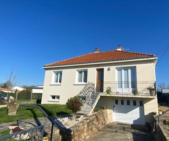 MAISON SAINTE PAZANNE 44680 - 4 CHAMBRES - BUDGET 254 000  HAI