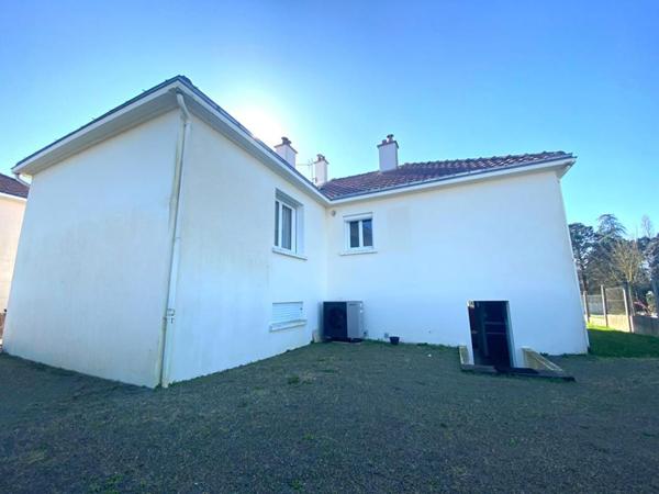 MAISON SAINTE PAZANNE 44680 - 4 CHAMBRES - BUDGET 254 000  HAI