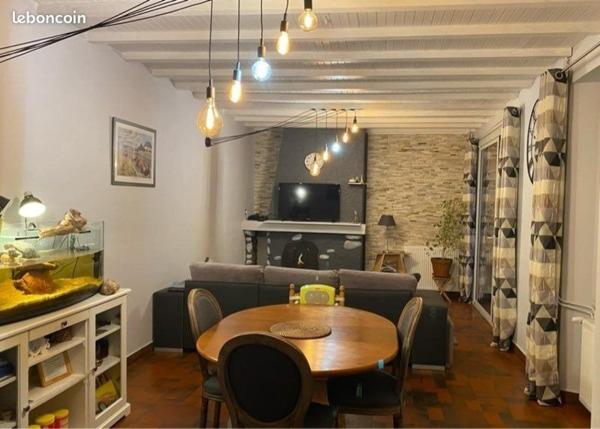 Maison de 150m2 avec 4 chambres + un T2 meublé loué.