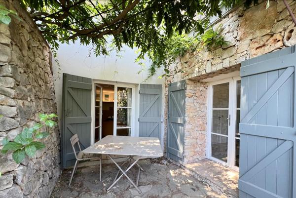 Maison à vendre  7 pièces - 370 m2 CAVALAIRE SUR MER - 83