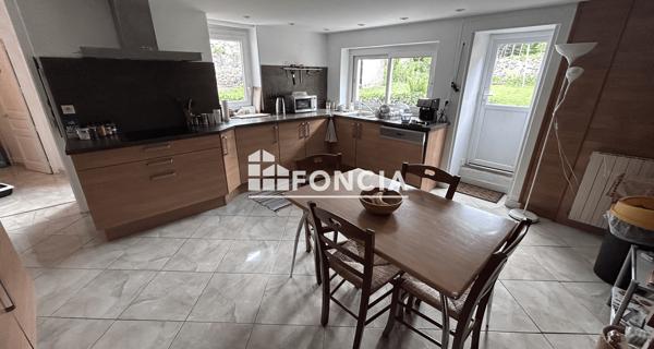 À vendre Maison 10 pièces 265 m² - Limoges 87000