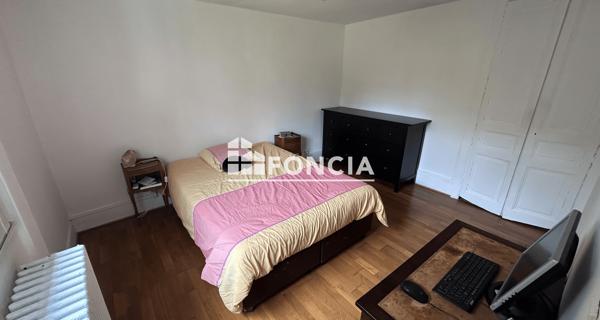 À vendre Maison 10 pièces 265 m² - Limoges 87000