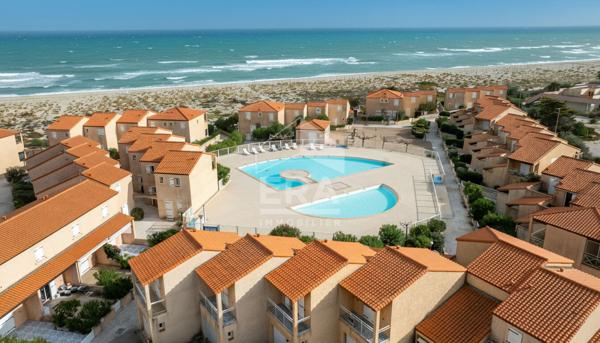 A vendre - Maison  Meublée - 2 Chambres - Terrasse - Piscine - Place de Parking - Accès Plage