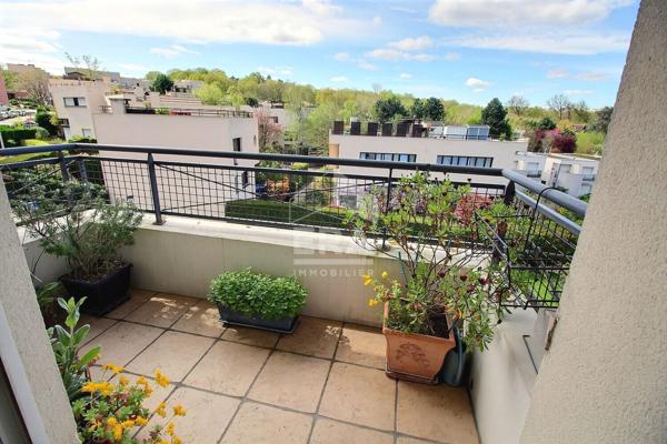 Appartement Chatenay-Malabry 4/5 pièce(s) 99 m2