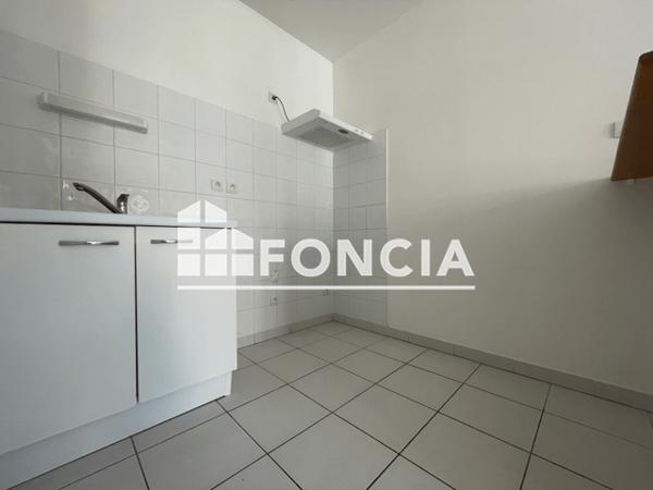 Location Appartement 2 pièces 36.92 m² - 14 RUE PAUL LOUIS COURRIER Perigueux 24000