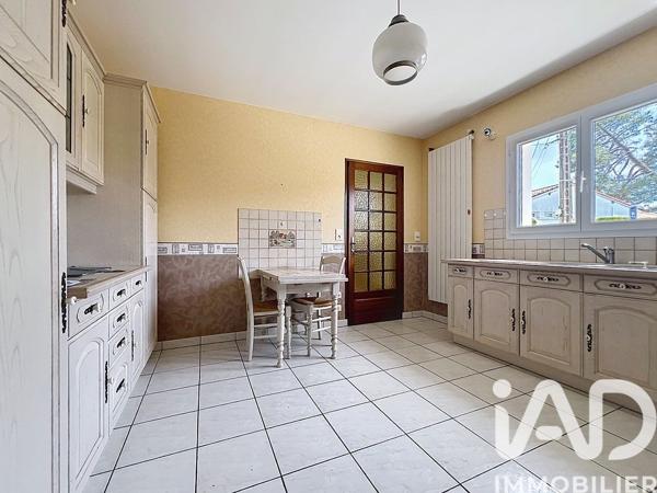 Maison à vendre 4 pièces 125 m² Aire-sur-l'Adour