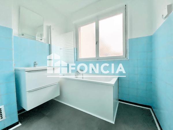 Location Appartement 4 pièces 68.31 m² - 66A RUE SAINT PIERRE Metz 57000