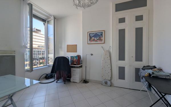 Appartement à louer    2 pièces • 35,65 m2 Lyon 3