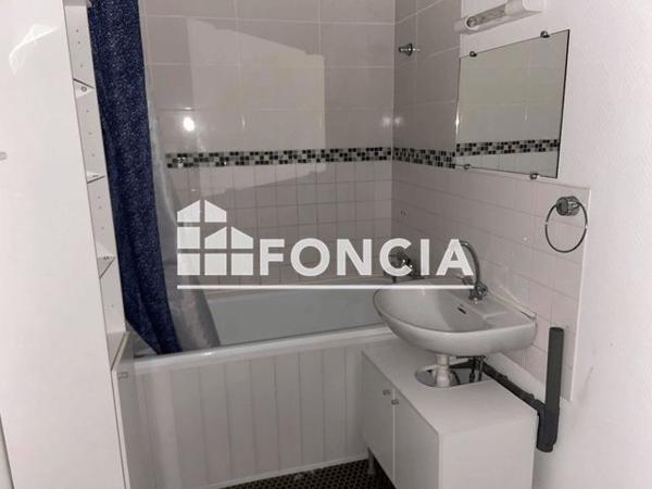 Location Studio 22.98 m² - 112-116 RUE ARAGO Loos 59120