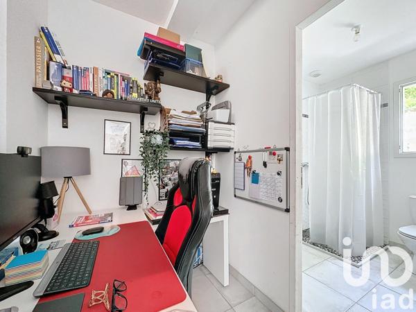 Maison traditionnelle 6 pièces de 98 m² à Breuillet (91650)