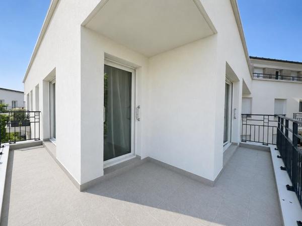 Appartement à vendre 390 000 € Saint-Cyr-l'École 4 p 76,9 m² DPE D