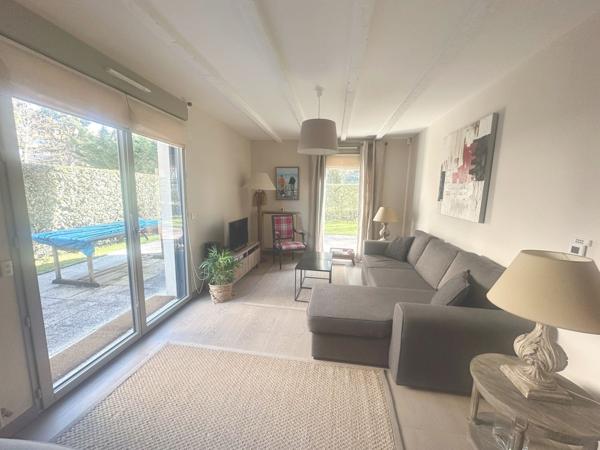 Tourgéville (14800) EXCLUSIVITE ! Appartement de 57,30 m² avec jardin et terrasse de 120m² – a quelques pas de la Plage