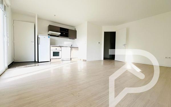 Appartement à vendre    3 pièces •  Persan