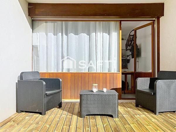 Joli studio au RDC avec balcon/terrasse