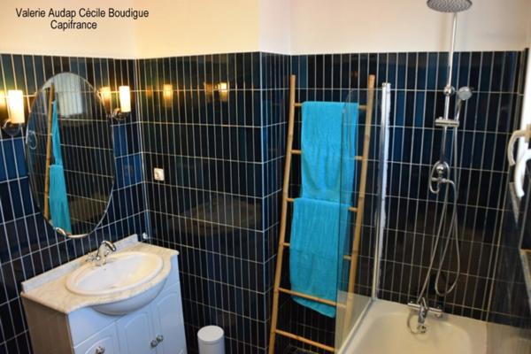 En exclusivitè ensemble immobilier au fort potentiel, idéal pour investisseurs, famille ou profession libérale, situé dans un secteur calme et recherché, à proximité de toutes les commodités.