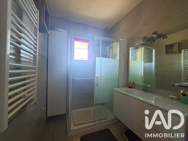 Maison à vendre 4 pièces 84 m² Fabrezan