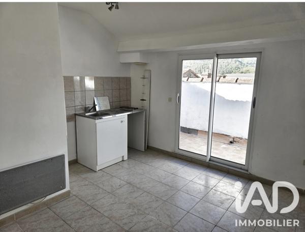 Immeuble à vendre 245,04 m² Alès