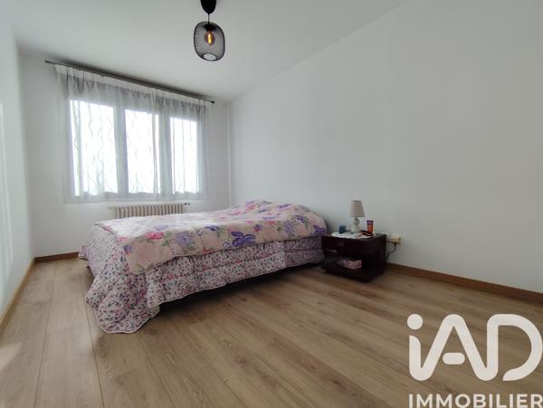 Maison à vendre 6 pièces 108 m² Saint-Jean-de-la-Ruelle